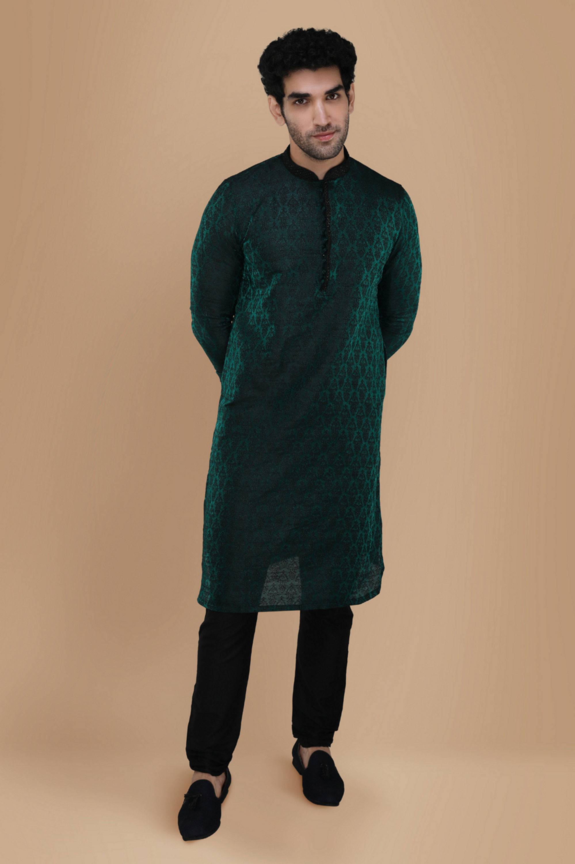 Manyavar Men Emerald Green Jacquard Kurta Set