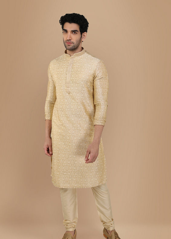 Manyavar Men Basic Cream Kurta Set