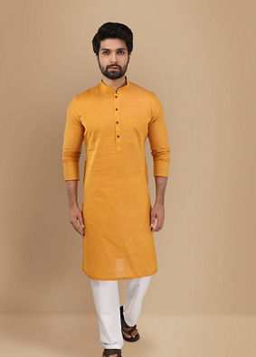 alt message - Manyavar Men Mustard Yellow Solid Kurta image number 1