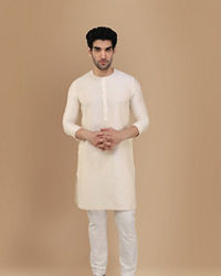 Manyavar Men Pearl White Solid Kurta