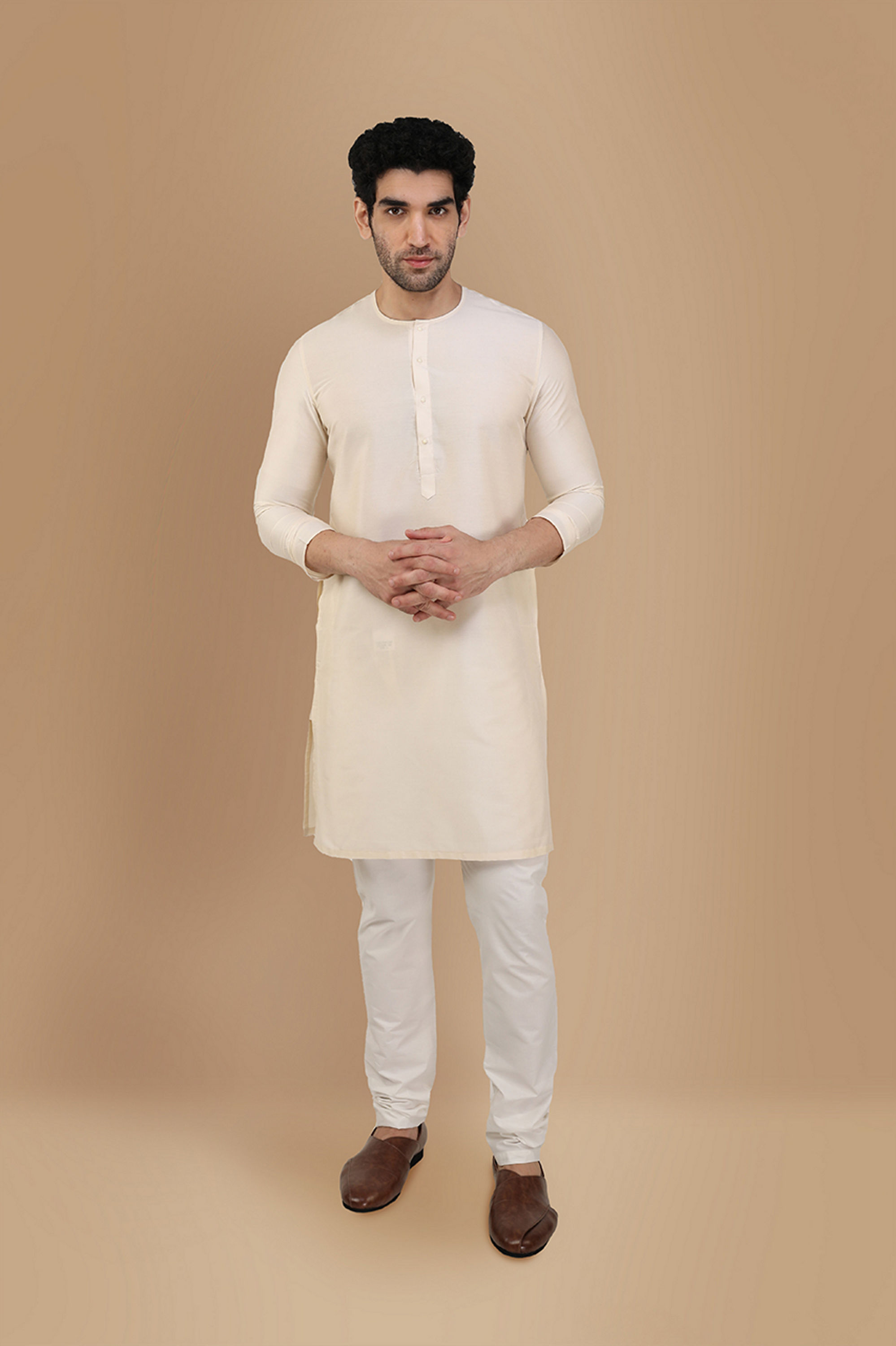 Manyavar Men Pearl White Solid Kurta