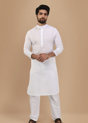 Manyavar Men Pearl White Solid Kurta Set image number 1