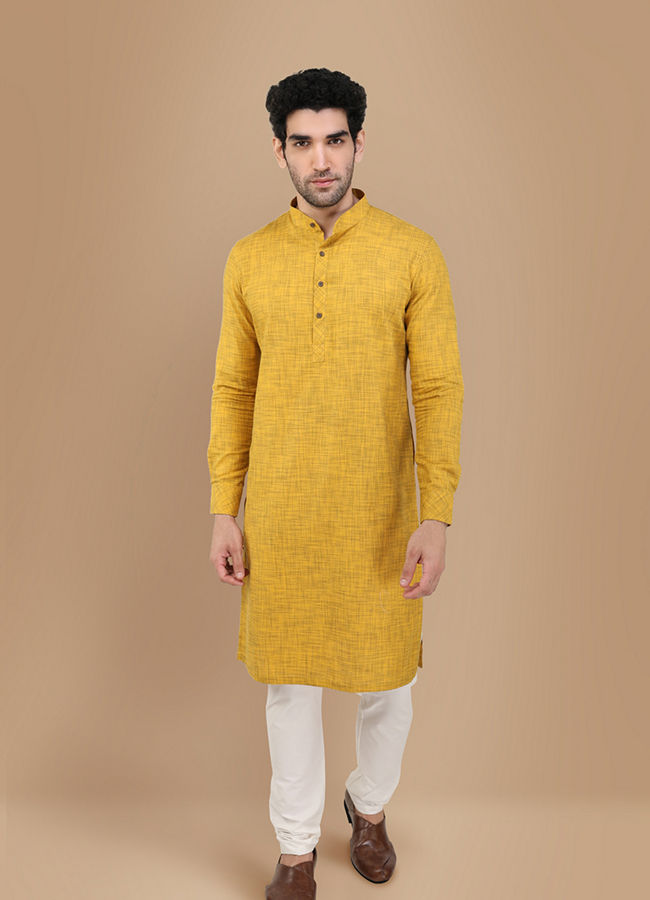 alt message - Manyavar Men Stylish Orange Kurta image number 1