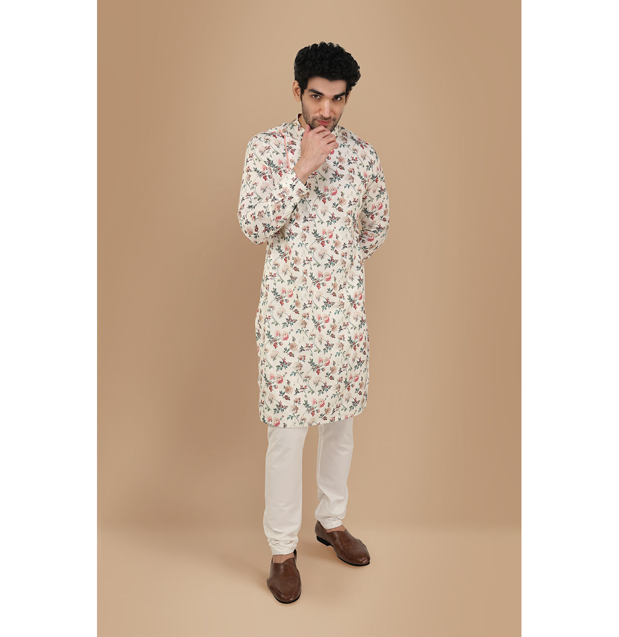 alt message - Manyavar Men Off White Side Open Floral Print Kurta image number 1