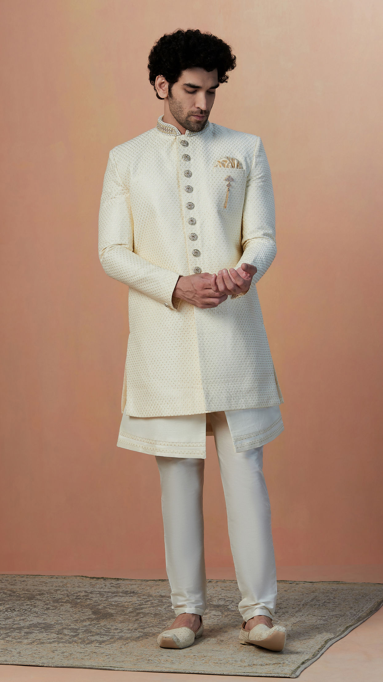 Manyavar Men Off White Sequins Embroidered Indo Western
