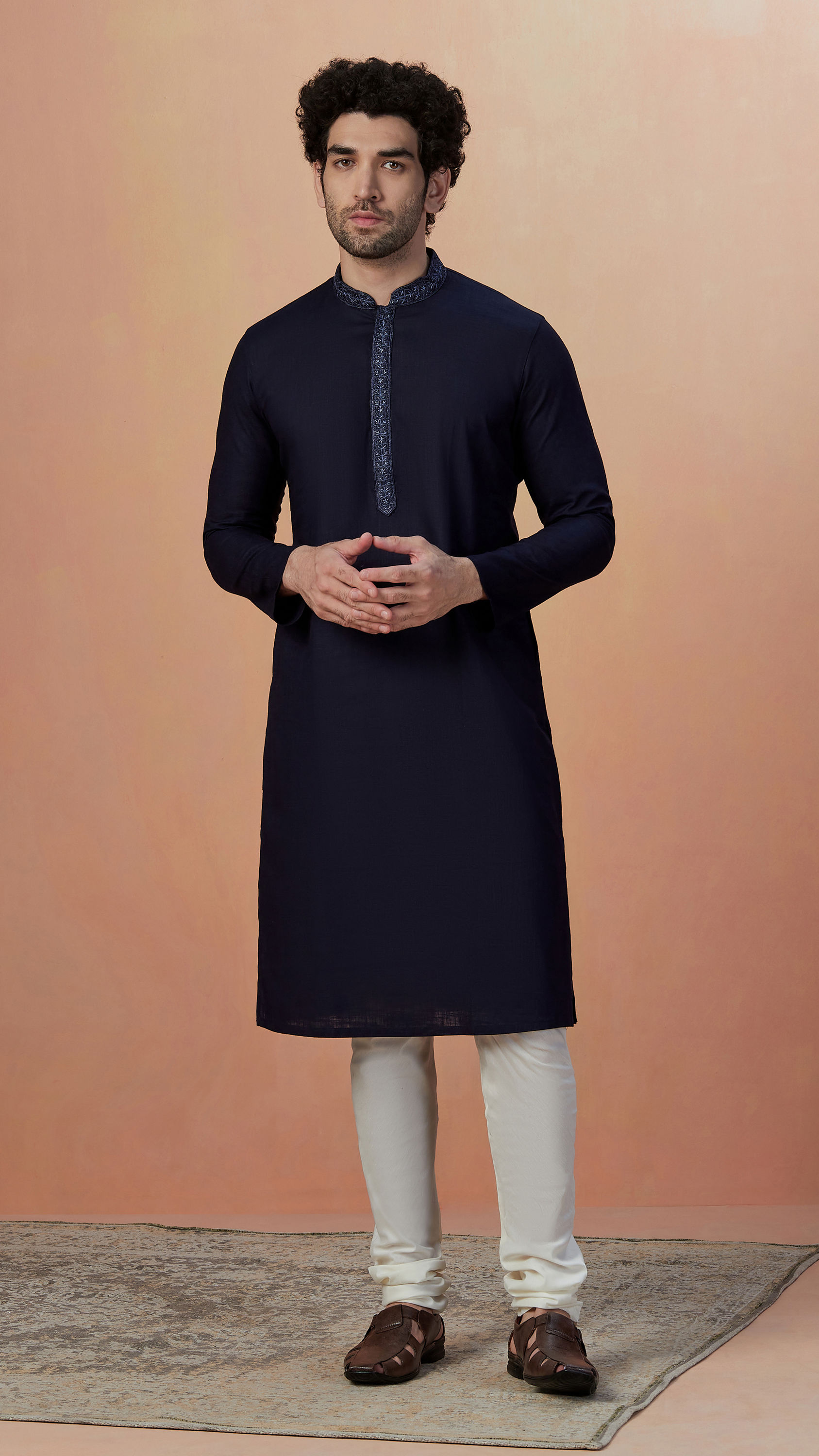 Manyavar Men Dark Naby Blue Plain Kurta Pajama