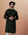 alt message - Manyavar Men Olive Green Embroidered Kurta image number 1