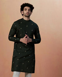 Manyavar Men Olive Green Embroidered Kurta