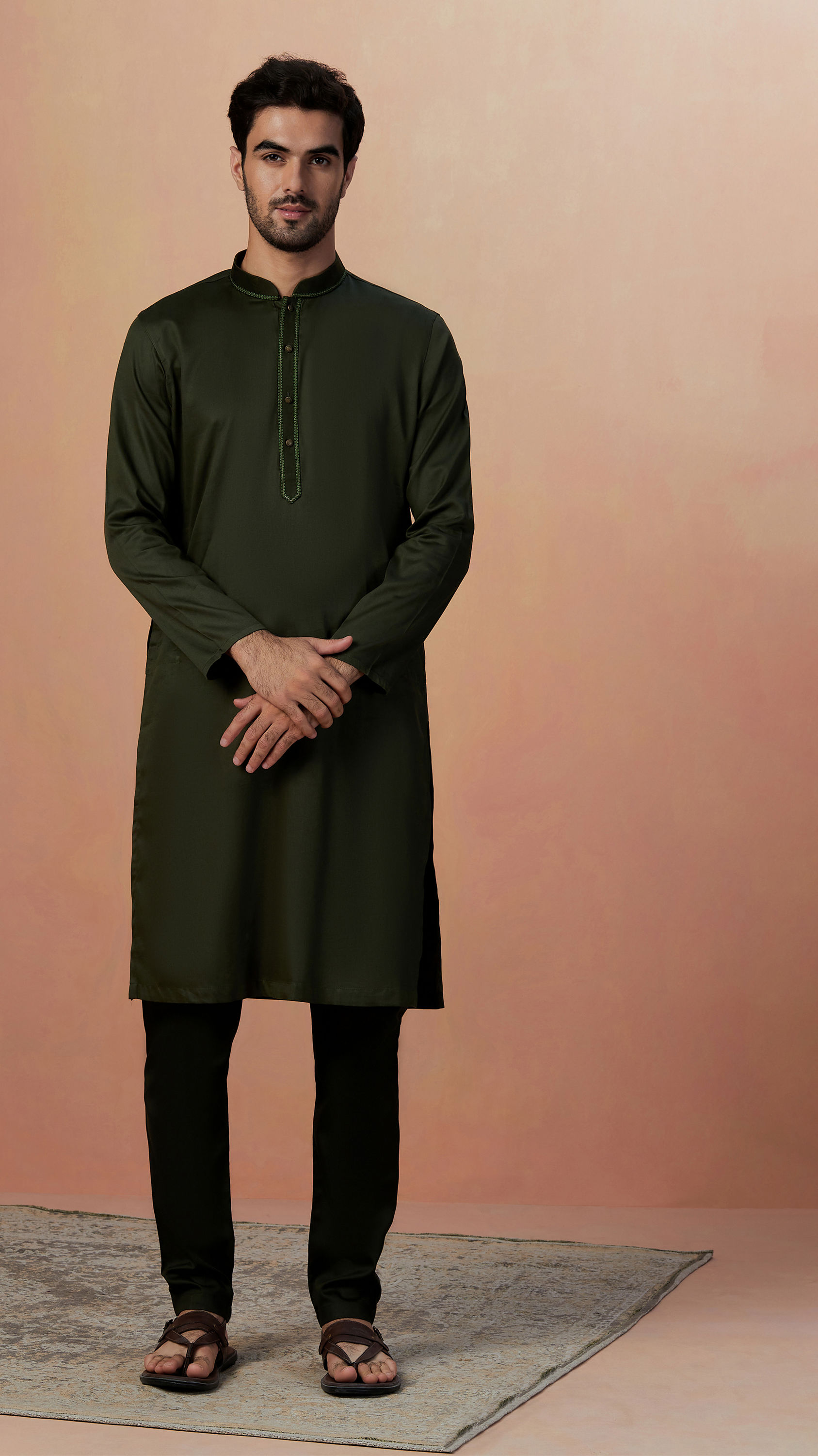 Manyavar Men Olive Green Plain Kurta Pajama