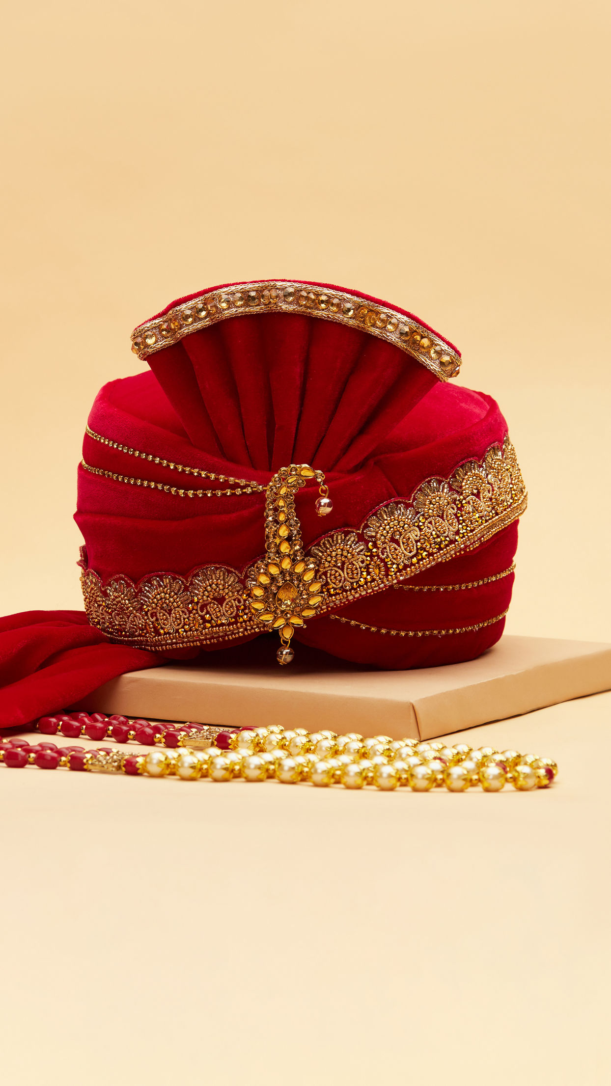 Manyavar Men Red Pink Brooch Embellished Safa