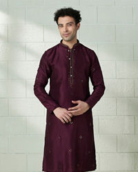 Twamev Men Wine Red Mirror Work Kurta Set