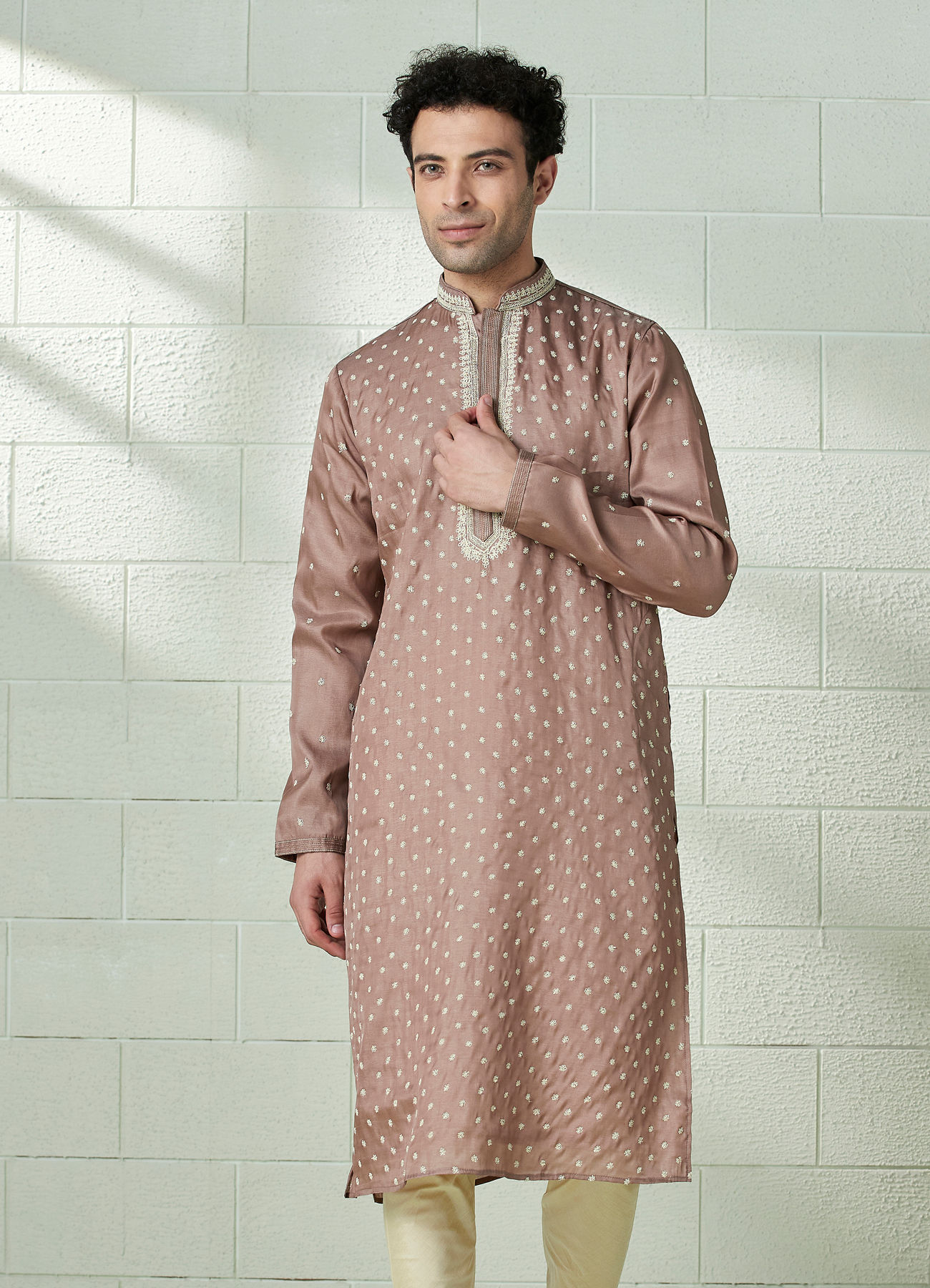 Twamev Men Mocha Brown Speckle Motif Kurta Set