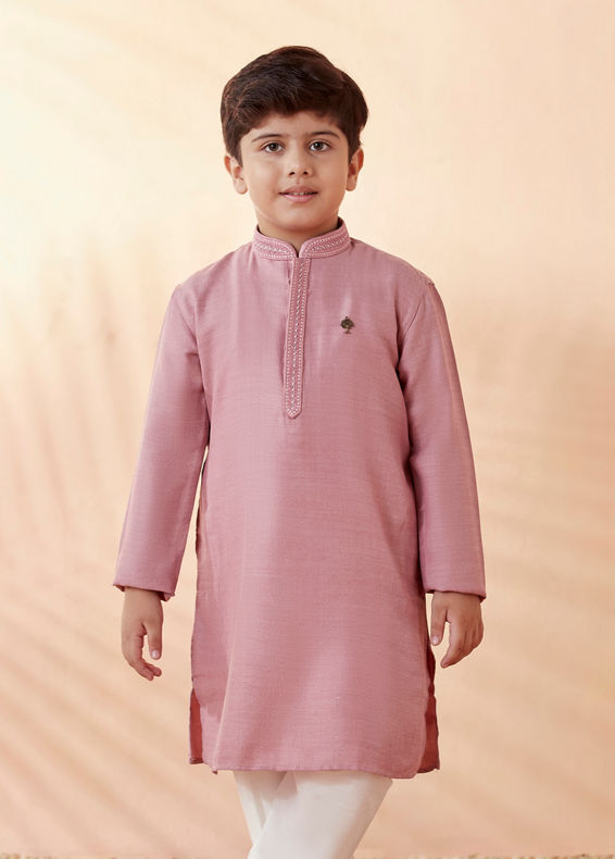 Manyavar Boys Boys Pink Solid Kurta Set