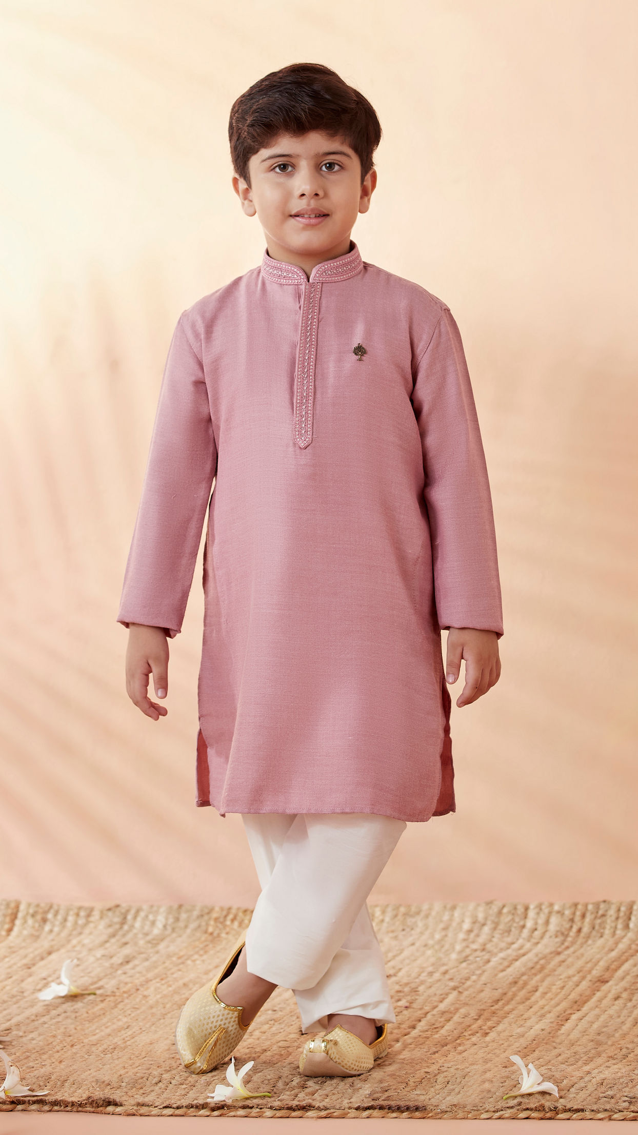 Manyavar Boys Boys Pink Solid Kurta Set