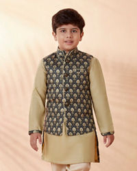 Manyavar Boys Boys Pista Kurta Jacket Set