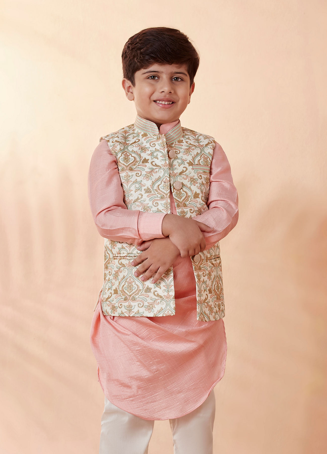 Manyavar Boys Boys Cream Jacket With Peach Kurta Set