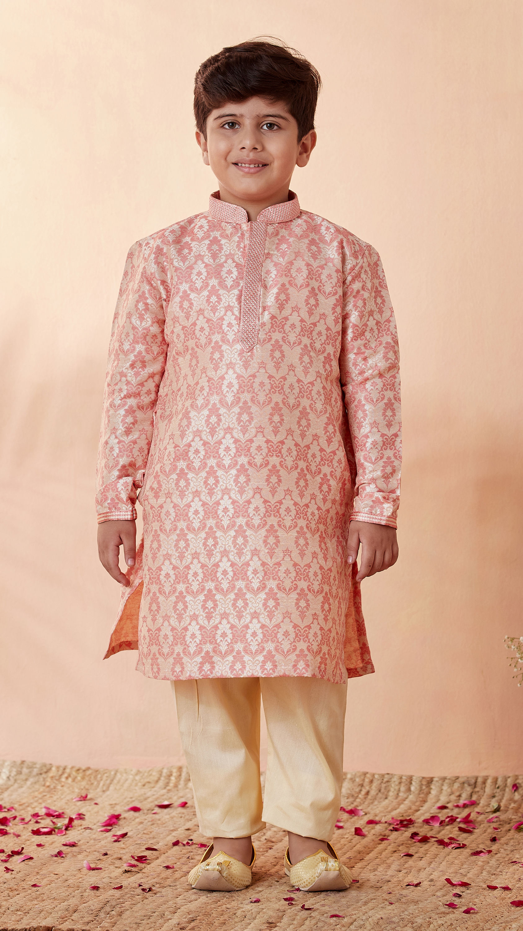 Manyavar Boys Boys Gajaree Jacquard Kurta Set