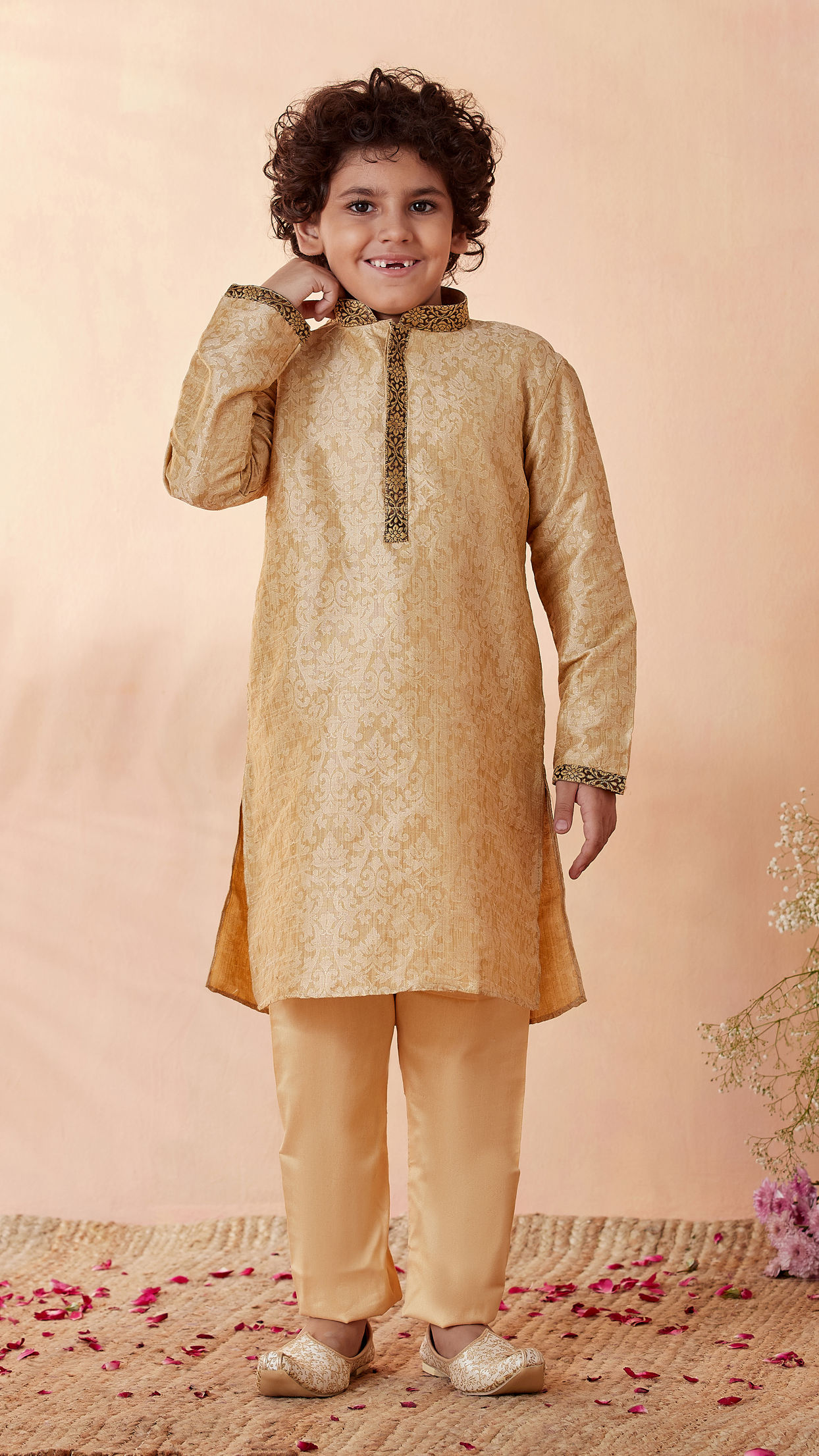 Manyavar Boys Boys Beige Jacquard Kurta Set
