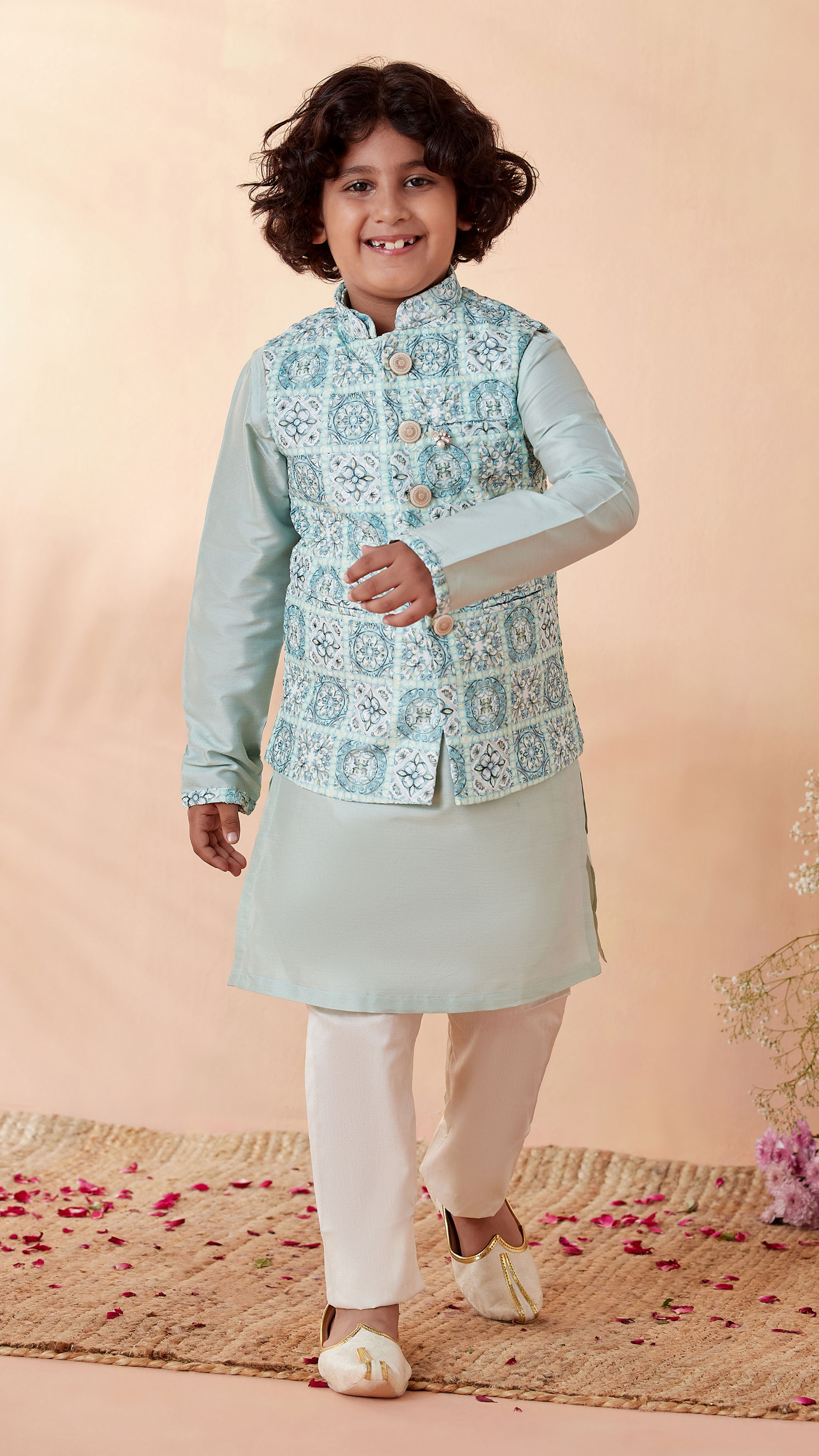 Manyavar Boys Boys Sea Green Chikan Kurta Jacket Set