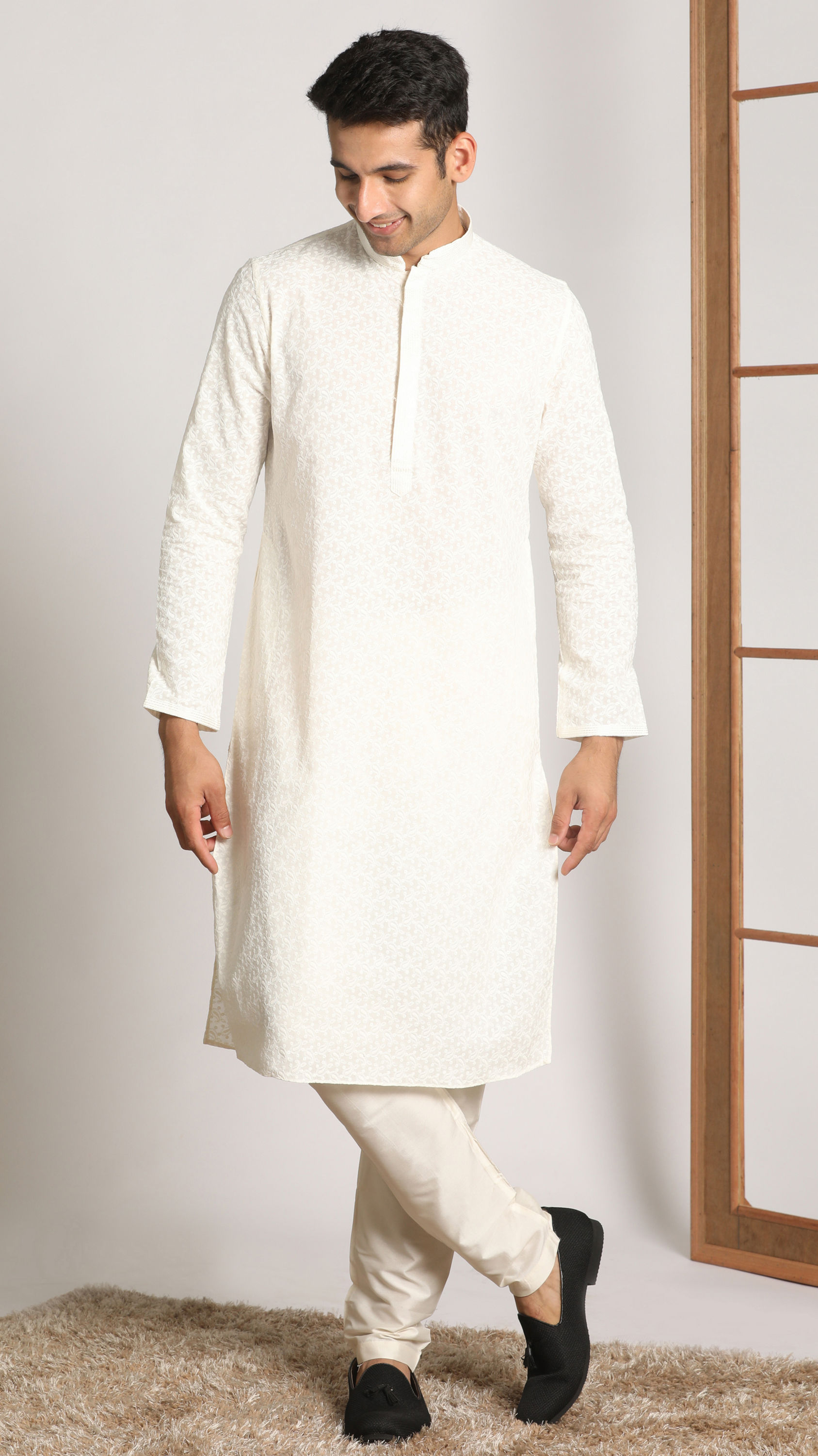 Manyavar Men Off White Thread Embroidered Kurta Set