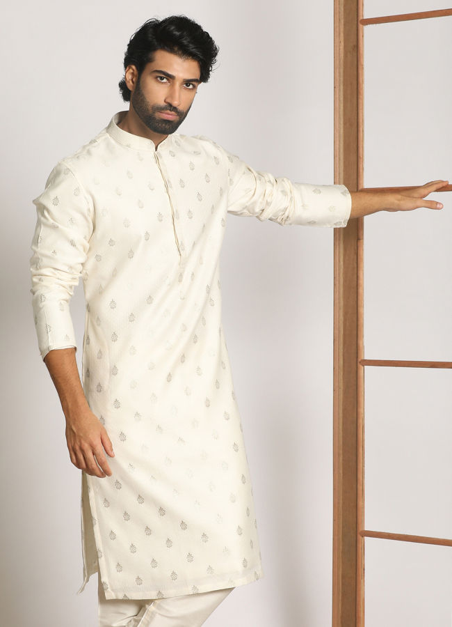 White kurta pajama for mens with jacket sale