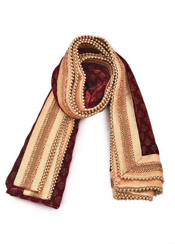 Manyavar Men Maroon Velvet Dupatta