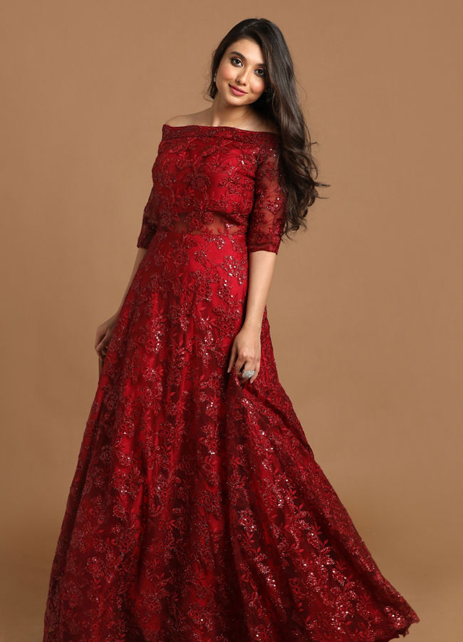 alt message - Mohey Women Bold Maroon Embellished Gown image number 2