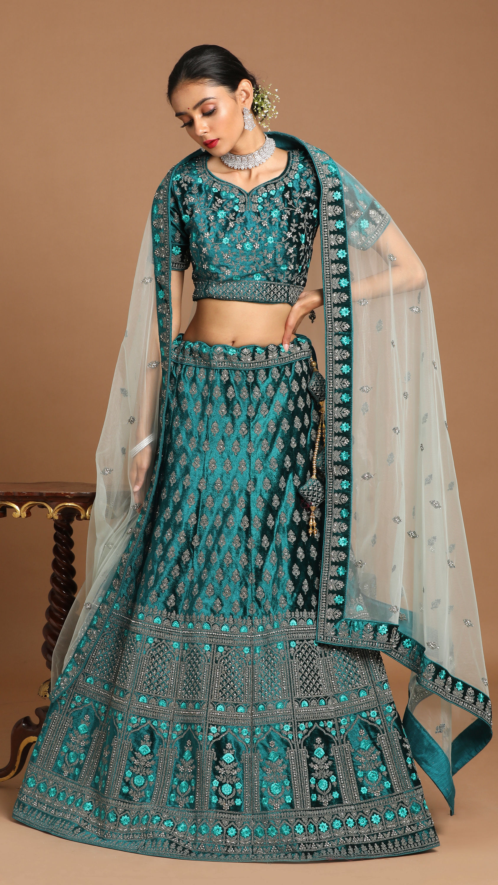 Mohey Women Sea Green Velvet Bridal Lehenga