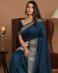 Mohey Women Splendid Blue Saree