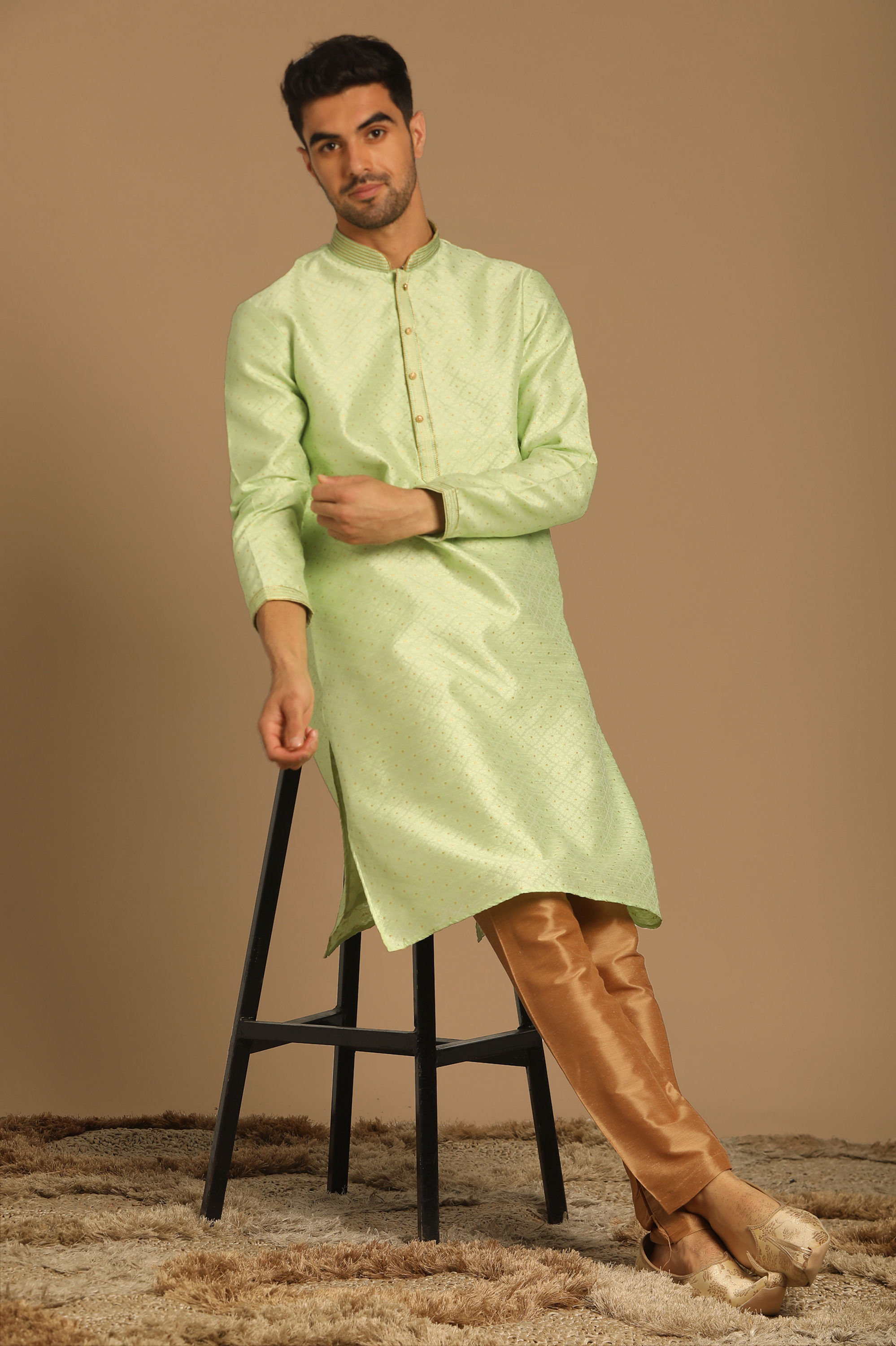 Manyavar Men Light Green Kurta Set With Golden Booti