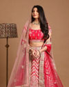 alt message - Mohey Women Ethereal Rani Pink Lehenga image number 0