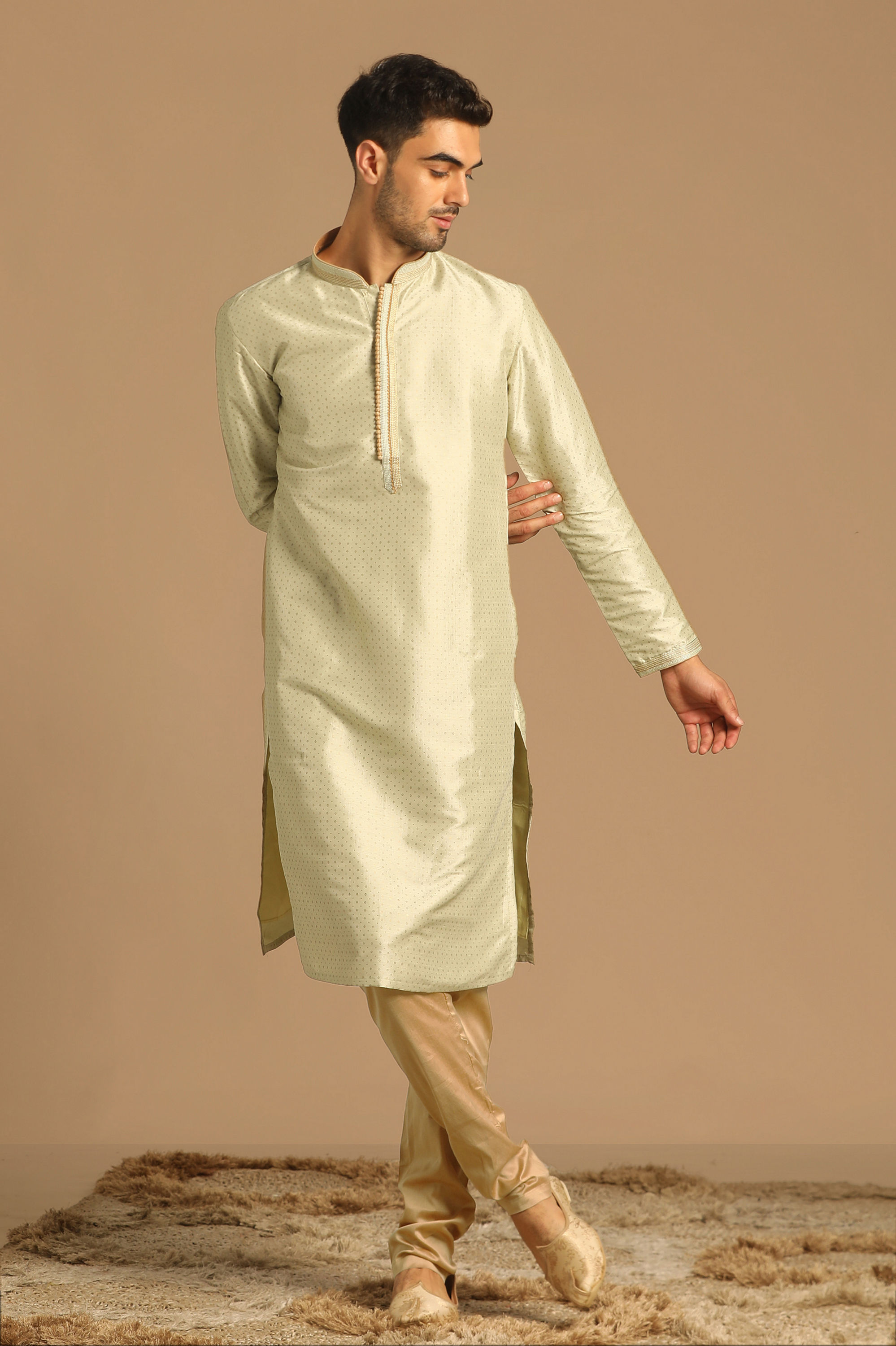 Manyavar Men Pista Self Booti Kurta Pajama