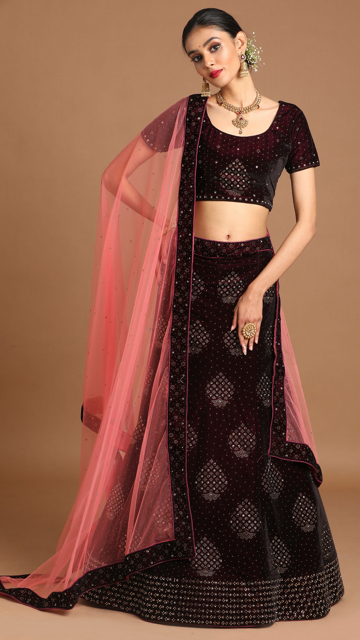 alt message - Mohey Women Luxurious Wine Red Velvet Lehenga image number 0