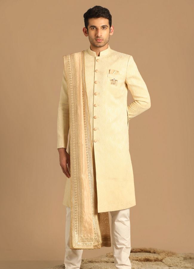 Manyavar Men Timeless Beige Sherwani image number 1