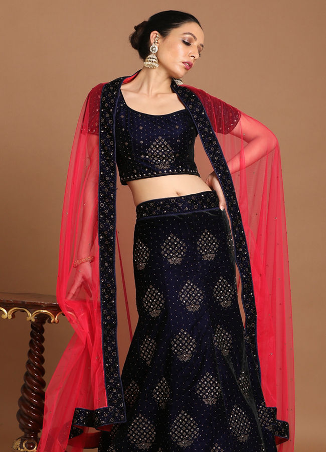 alt message - Mohey Women Luxurious Indigo Blue Velvet Lehenga image number 0