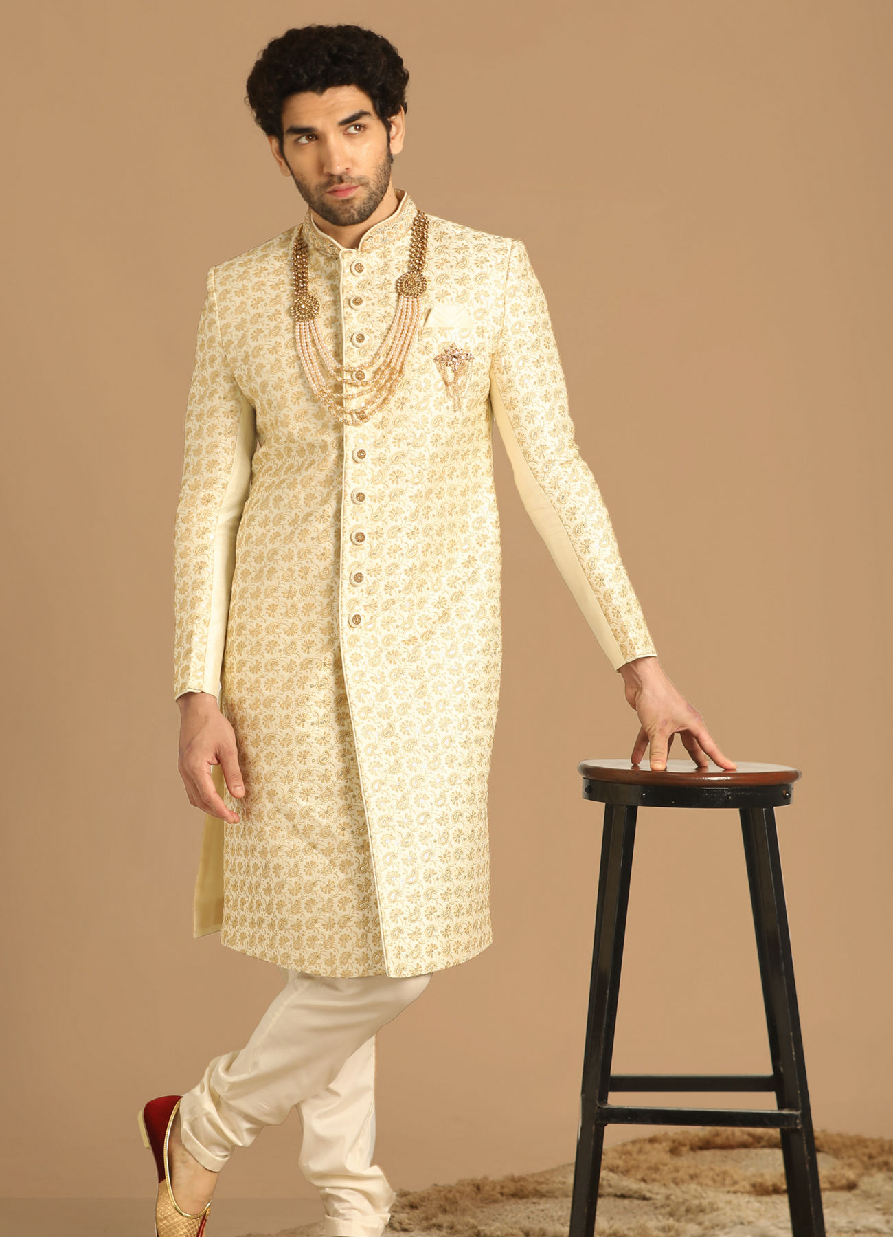 Manyavar Men Sea Shell White Sherwani
