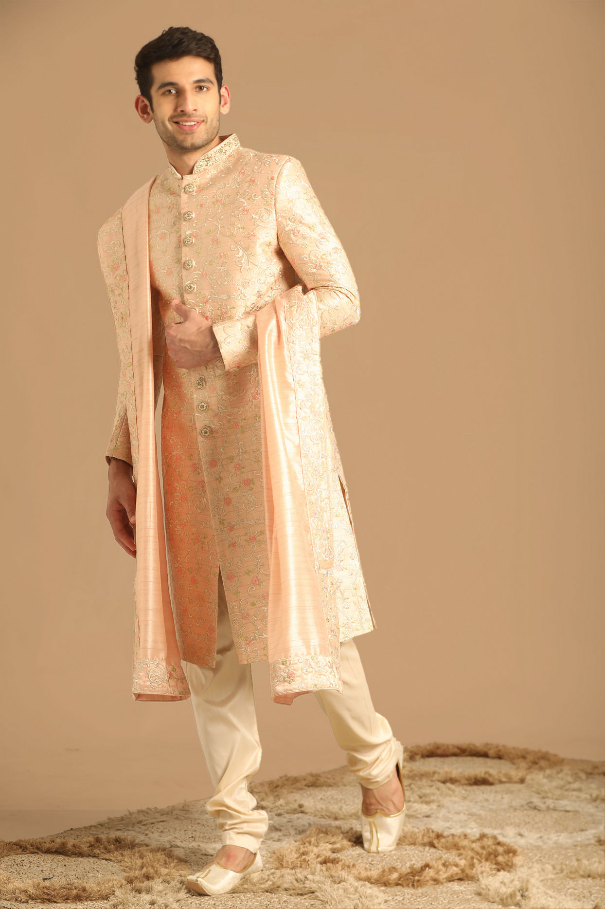 alt message - Manyavar Men Timeless Gajaree Sherwani image number 1