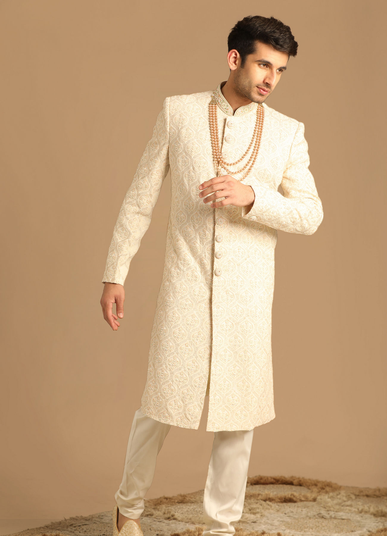 Manyavar Men Princely Cream And Gajaree Sherwani