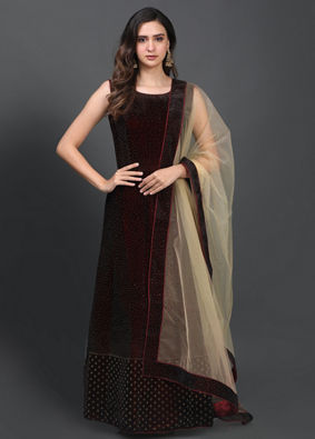 alt message - Mohey Women Luxurious Wine Gown image number 0