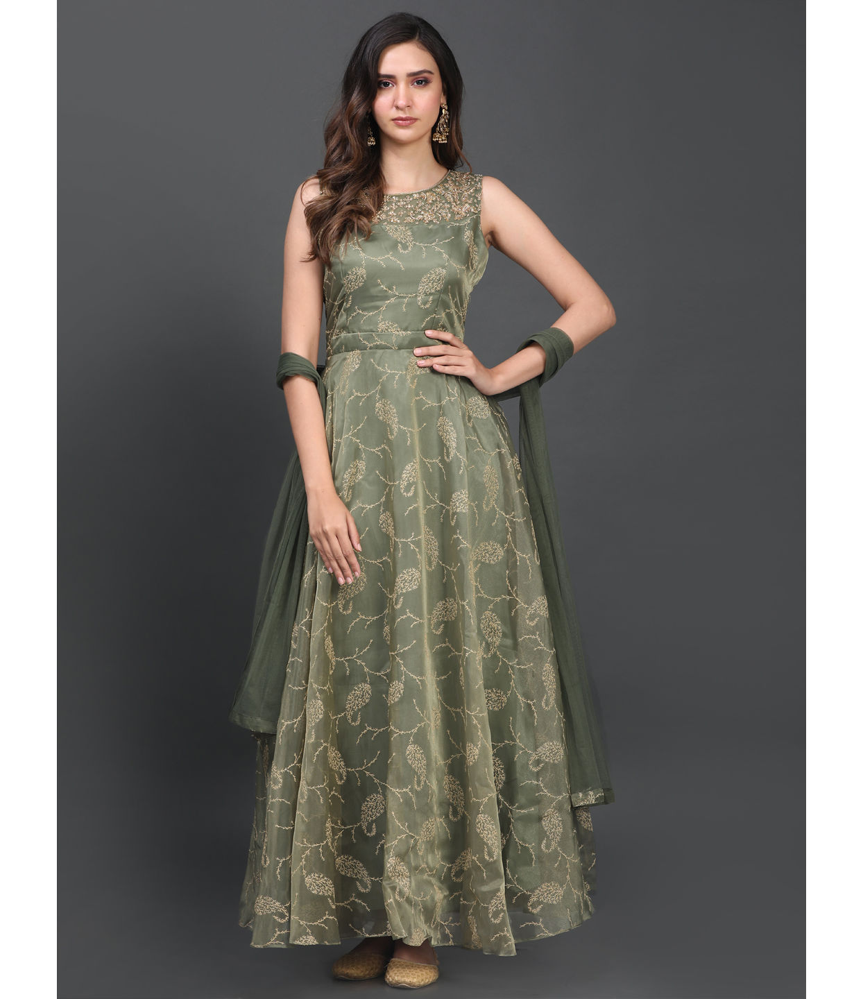 alt message - Mohey Women Gorgeous Green Gown image number 0