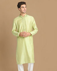 Manyavar Men Light Green Kurta Pajama With Minimal Work