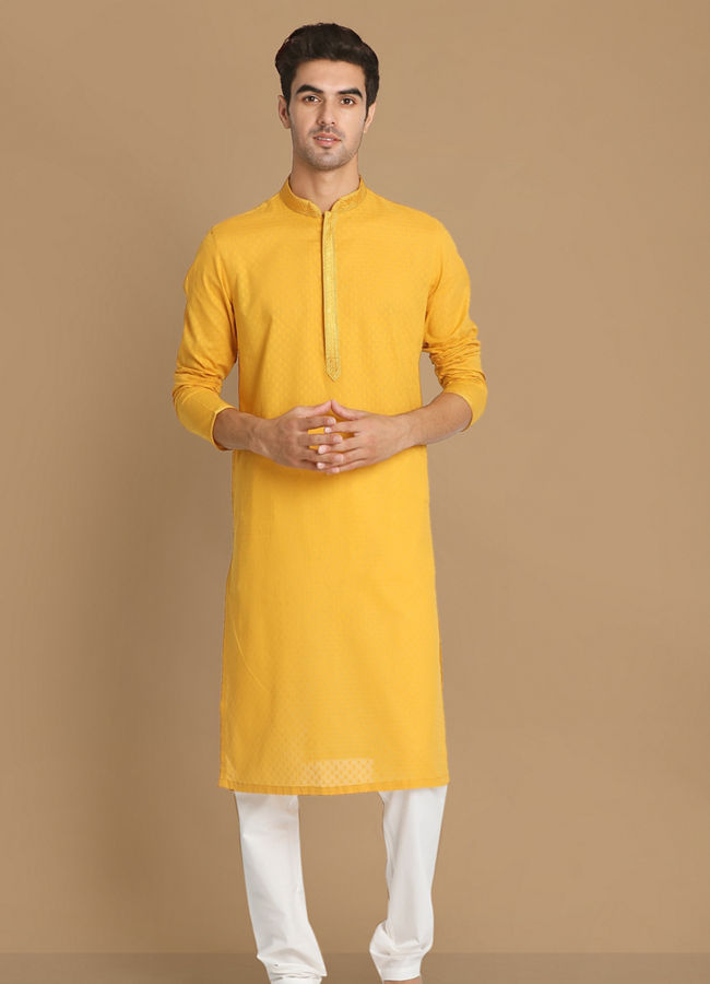 alt message - Manyavar Men Mustard Yellow Self Booti Kurta Set image number 1