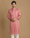 alt message - Manyavar Men Pink Booti Jacquard Kurta Set image number 1