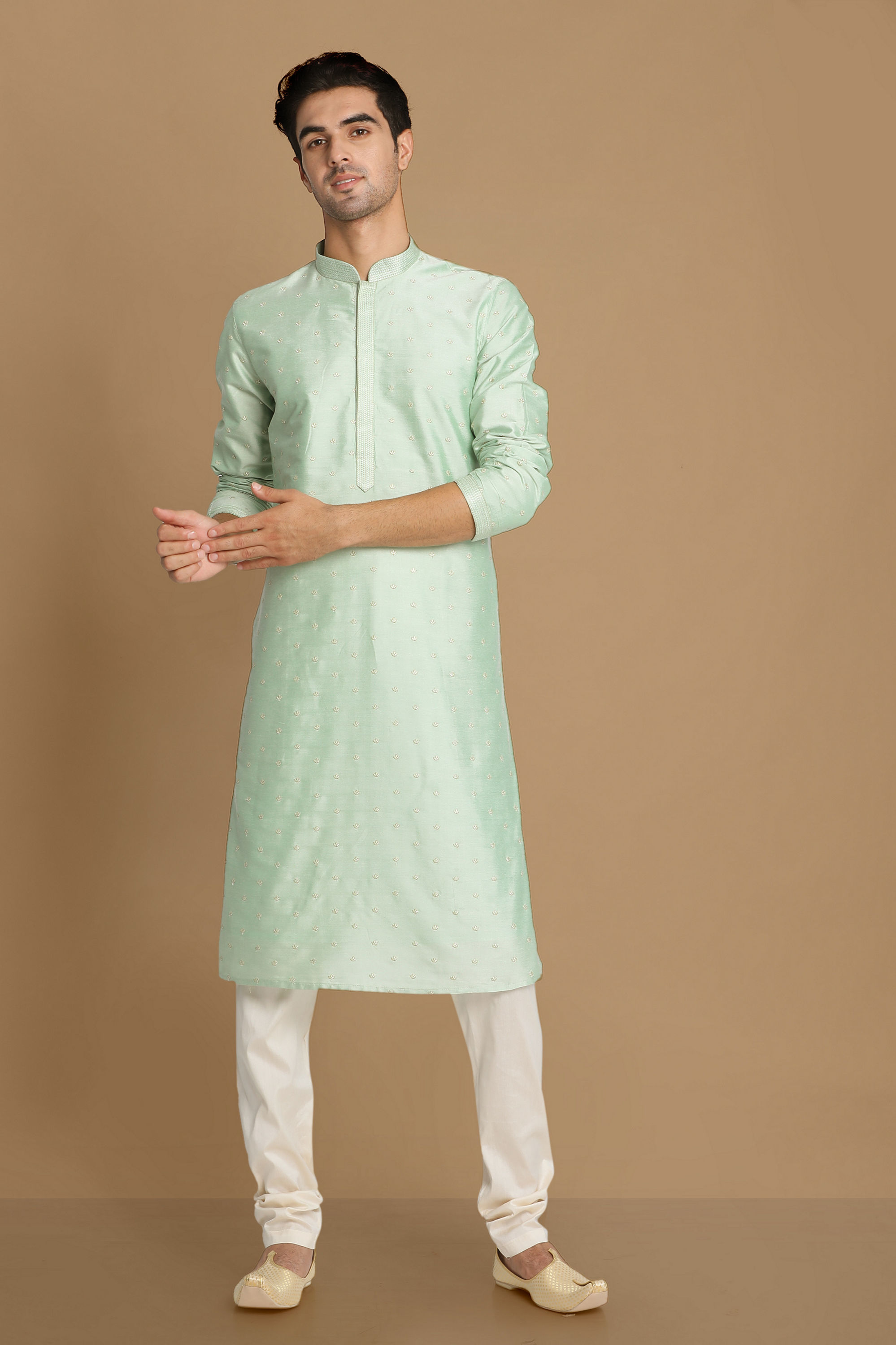 Manyavar Men Pastel Green Embroidered Kurta Set