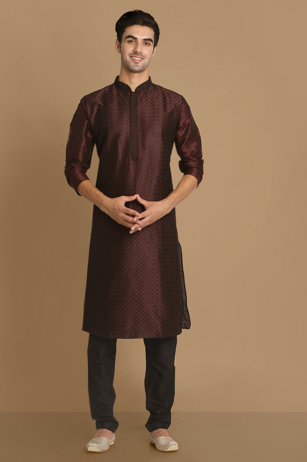 alt message - Manyavar Men Wine Self Design Kurta With Black Churidar image number 1