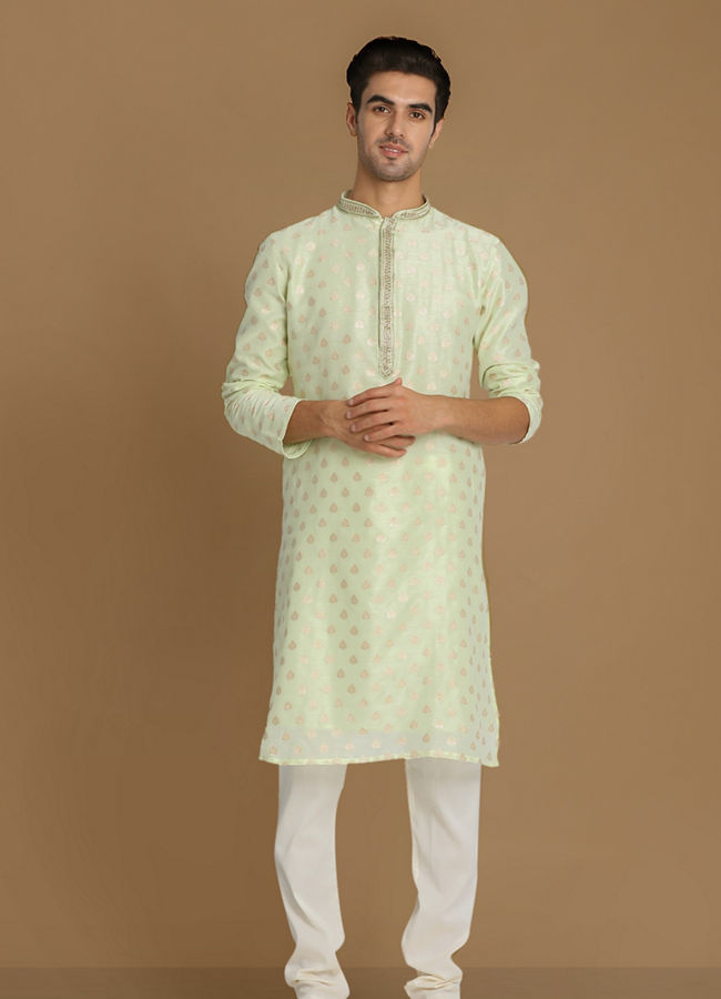 Manyavar Men Pastel Green Self Leaf Motif Kurta Set
