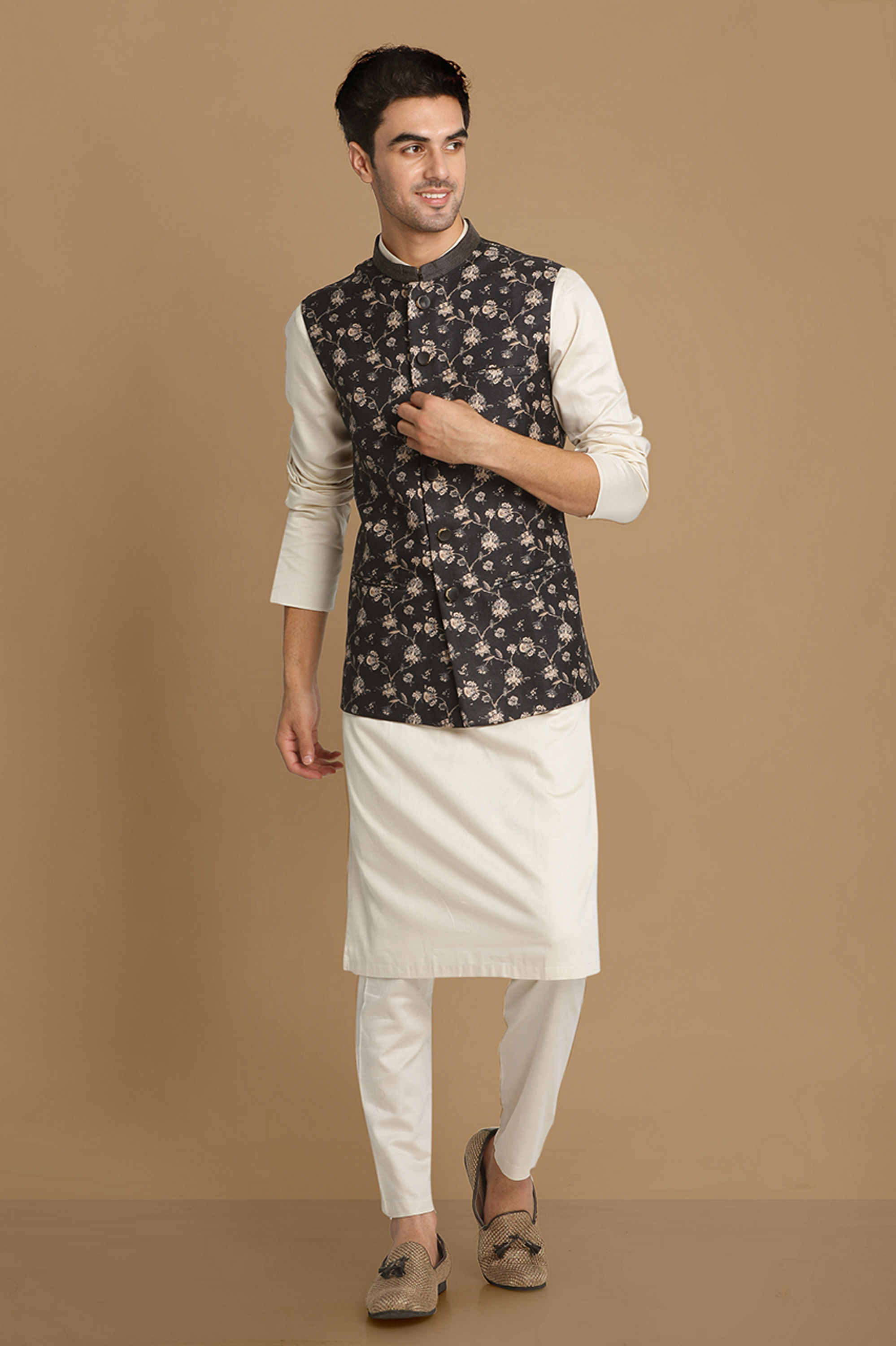 Manyavar Men Floral Print Blue Jacket With White Kurta Pajama