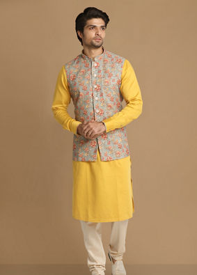 alt message - Manyavar Men Fine Light Orange Kurta Jacket image number 1