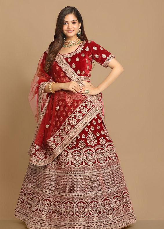 Mohey Women Resplendent Maroon Bridal Lehenga