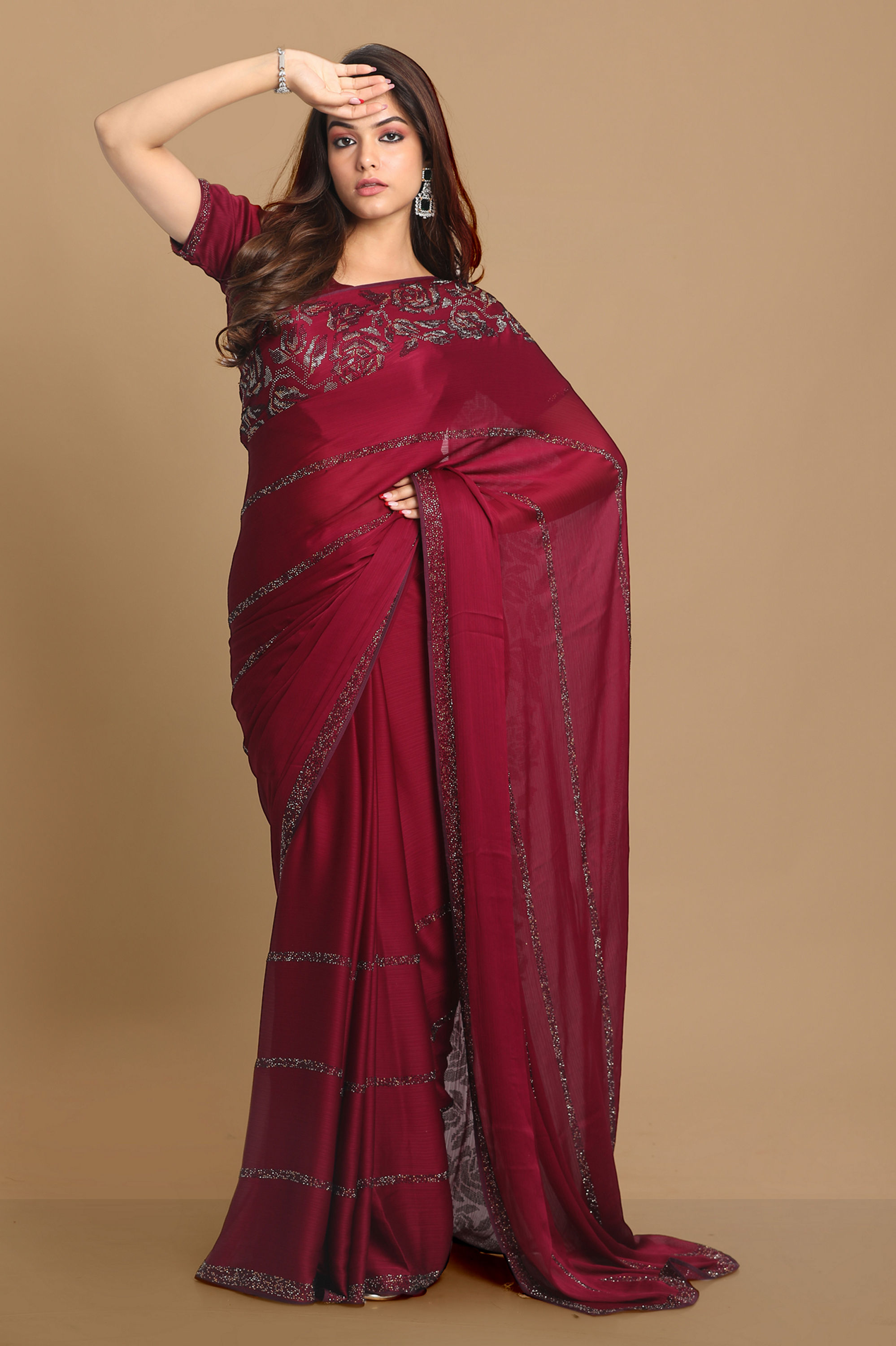 Mohey Women Delicate Wine Saree